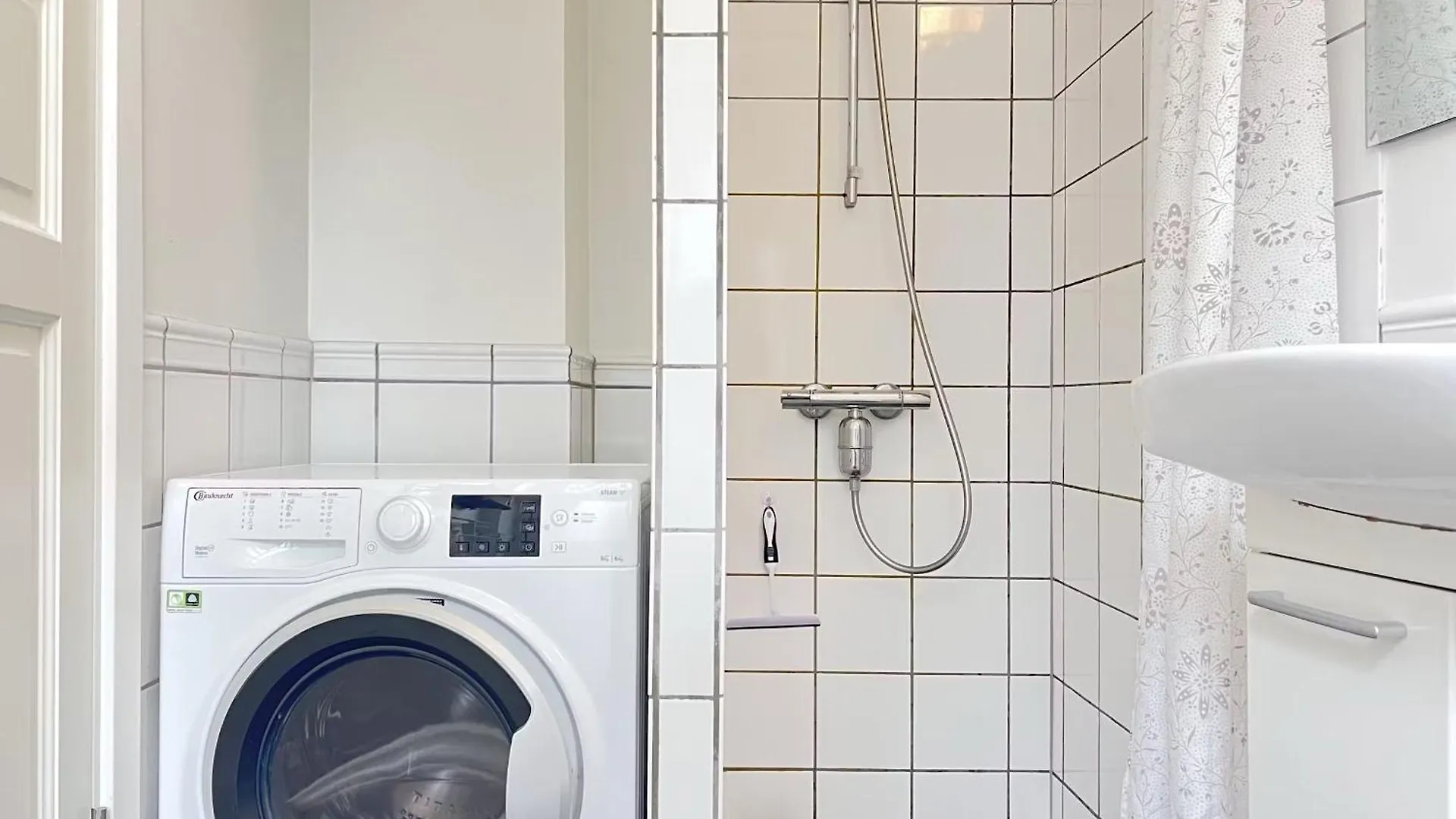 Charming Apartment With Prime Location In Osterbro - On Ground Floor Kopenhaga 0*,  Dania